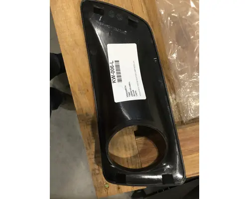 KENWORTH T660 HEADLAMP BEZEL