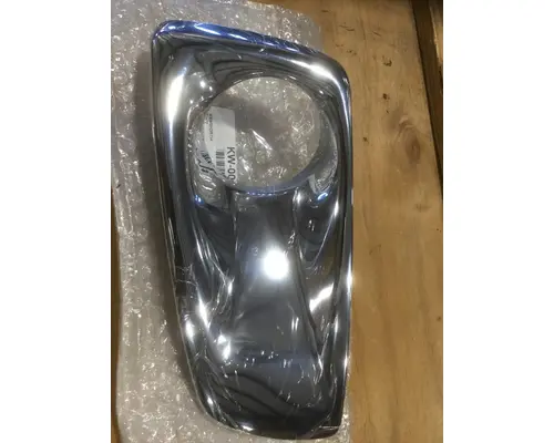 KENWORTH T660 HEADLAMP BEZEL