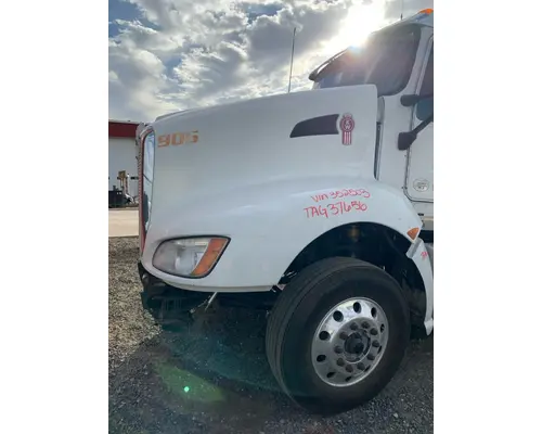 KENWORTH T660 HOOD