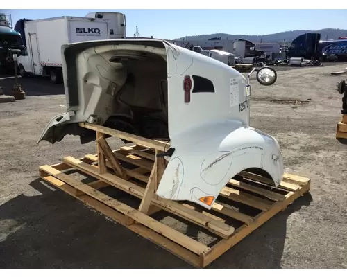 KENWORTH T660 HOOD