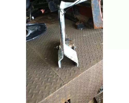 KENWORTH T660 Hood Hinge