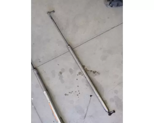 KENWORTH T660 Hood Strut