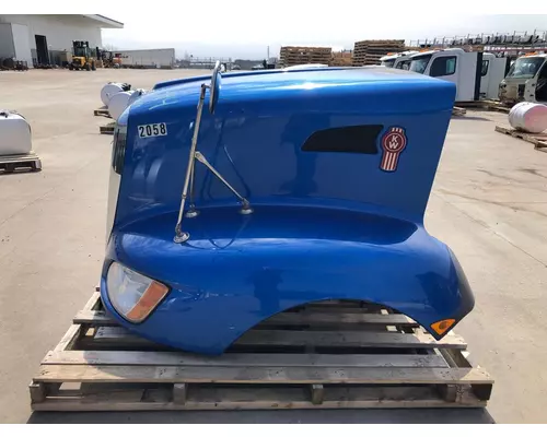 KENWORTH T660 Hood