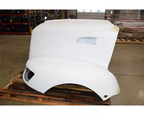 KENWORTH T660 Hood