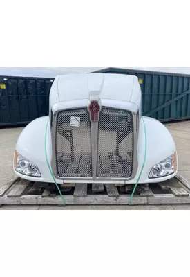 KENWORTH T660 Hood