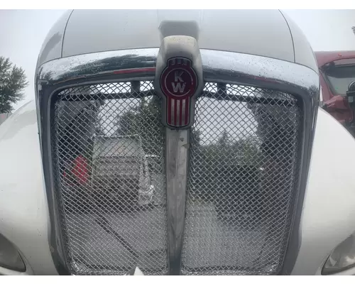 KENWORTH T660 Hood