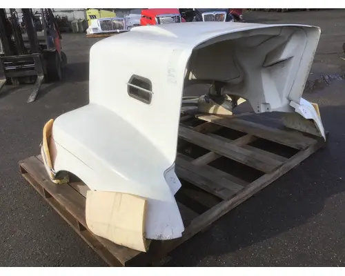 KENWORTH T660 Hood