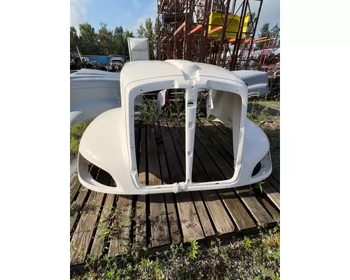 KENWORTH T660 Hood