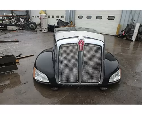 KENWORTH T660 Hood