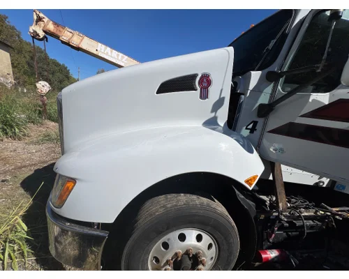 KENWORTH T660 Hood
