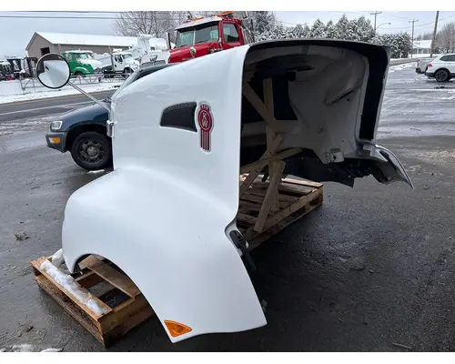 KENWORTH T660 Hood