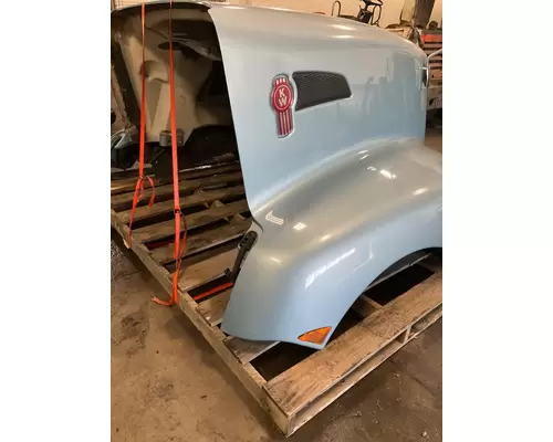 KENWORTH T660 Hood
