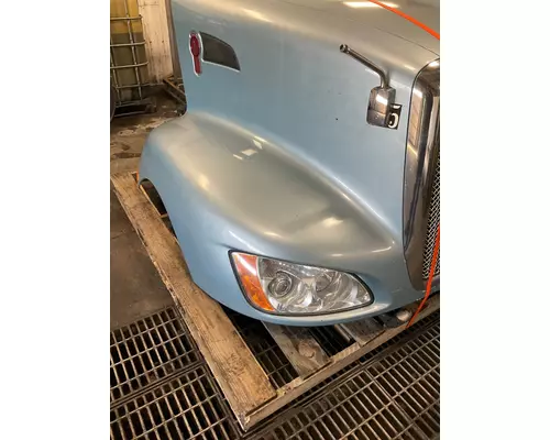 KENWORTH T660 Hood