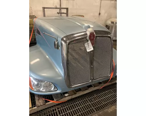 KENWORTH T660 Hood