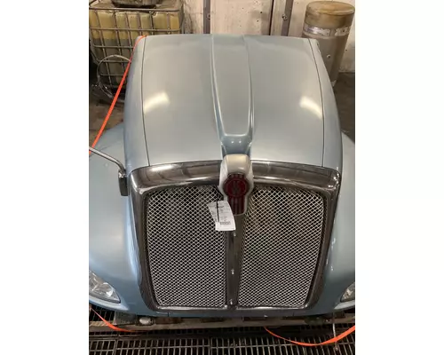 KENWORTH T660 Hood