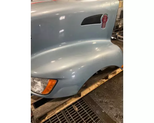 KENWORTH T660 Hood