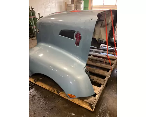 KENWORTH T660 Hood