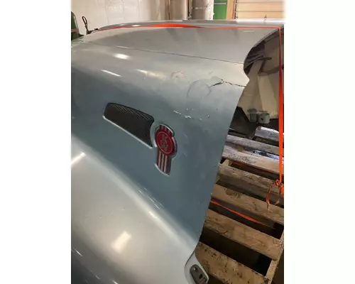 KENWORTH T660 Hood