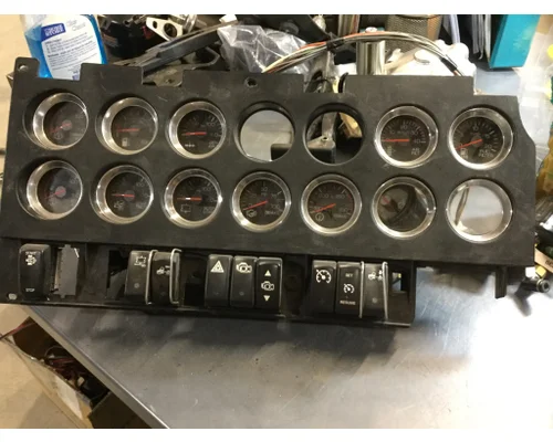 KENWORTH T660 INSTRUMENT CLUSTER