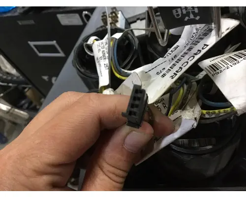 KENWORTH T660 INSTRUMENT CLUSTER