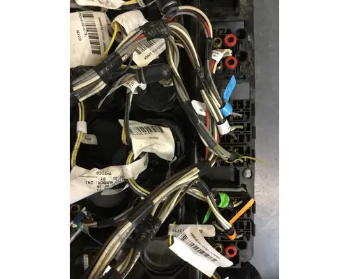 KENWORTH T660 INSTRUMENT CLUSTER