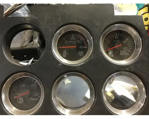 KENWORTH T660 INSTRUMENT CLUSTER