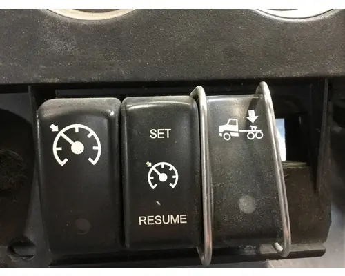 KENWORTH T660 INSTRUMENT CLUSTER