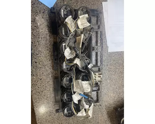 KENWORTH T660 Instrument Cluster