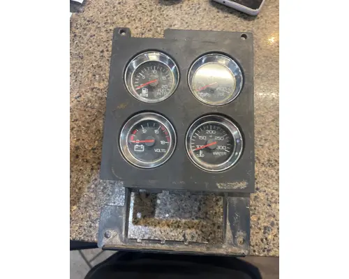 KENWORTH T660 Instrument Cluster