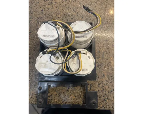 KENWORTH T660 Instrument Cluster