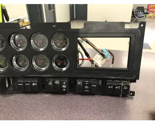 KENWORTH T660 Instrument Cluster