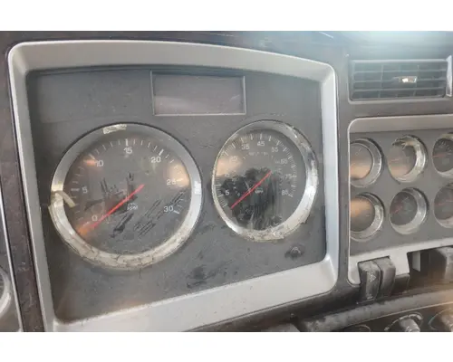 KENWORTH T660 Instrument Cluster