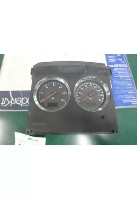 KENWORTH T660 Instrument Cluster