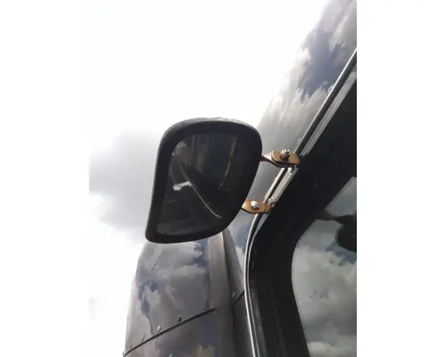 KENWORTH T660 MIRROR LOOK DOWN