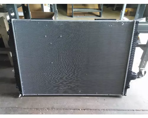 KENWORTH T660 RADIATOR ASSEMBLY