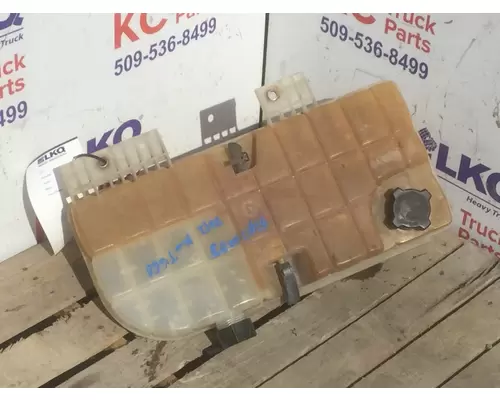 KENWORTH T660 RESERVOIR TANK