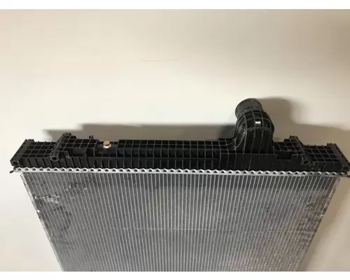 KENWORTH T660 Radiator