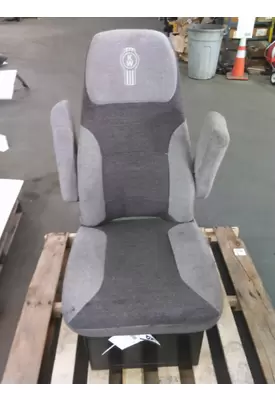 KENWORTH T660 SEAT, FRONT