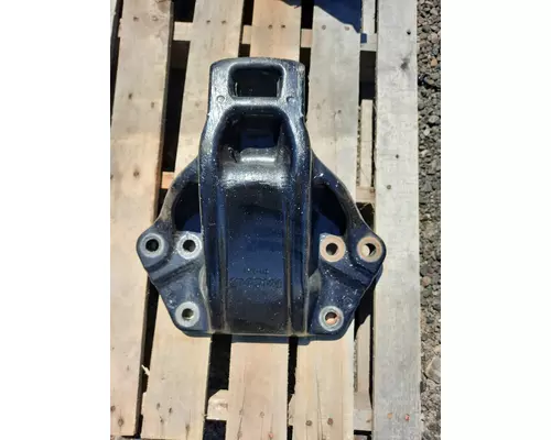 KENWORTH T660 SPRING HANGER