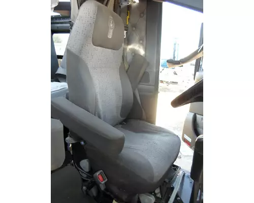 KENWORTH T660 Seat, Front