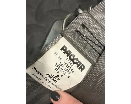 KENWORTH T660 Seat Belt