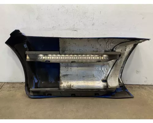 KENWORTH T660 Side Fairing