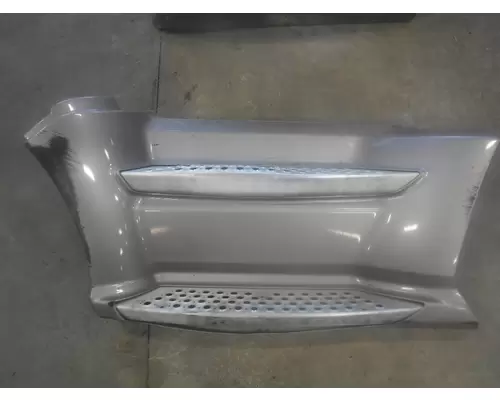 KENWORTH T660 Side Fairing