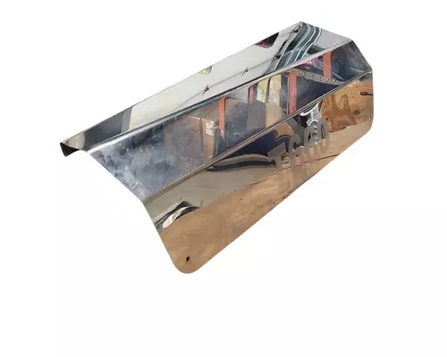 KENWORTH T660 Skirt