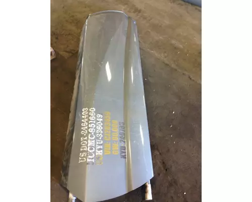 KENWORTH T660 Skirt