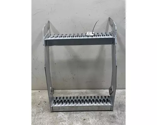 KENWORTH T660 Step