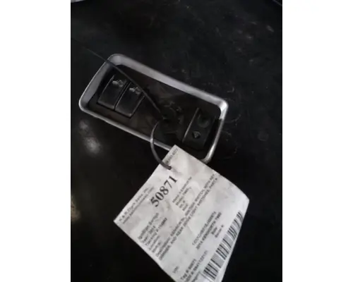 KENWORTH T660 Switch Panels  Bezels