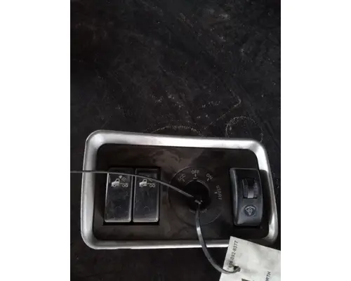 KENWORTH T660 Switch Panels  Bezels