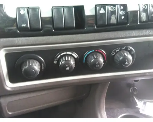 KENWORTH T660 TEMPERATURE CONTROL