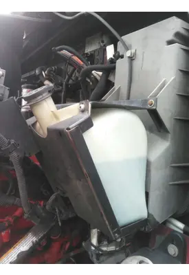 KENWORTH T660 WINDSHIELD WASHER RESERVOIR